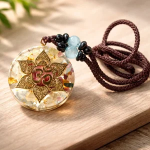 Sale collar orgonita om flor de lotto dorado metalico