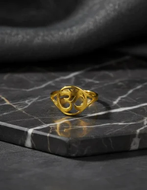 anillo om acero dorado mujer